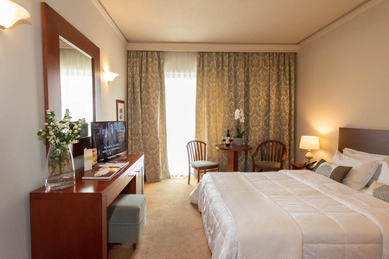 קארדיצה Hotel Kierion מראה חיצוני תמונה